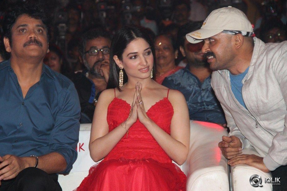 Oopiri-Tamil-Audio-Launch